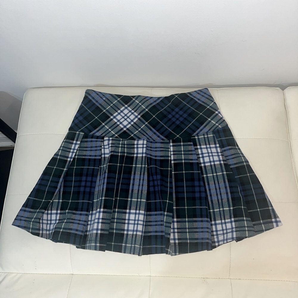 Pleated skirt